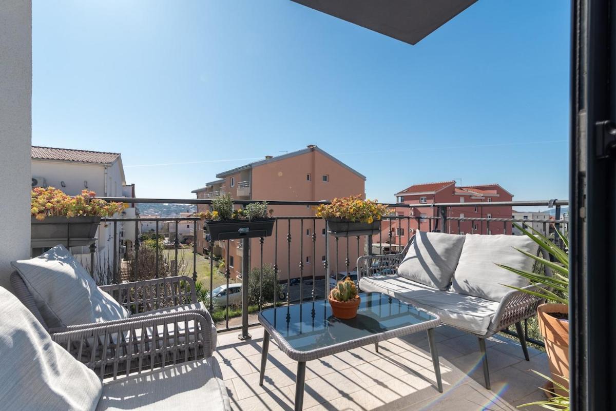 Apartman Spiro Trogir Exteriör bild